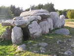 Megality v Carnacu - dolmeny